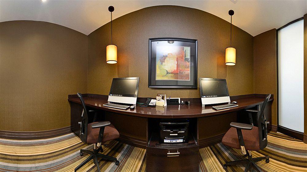 Best Western Premier Freeport Inn Calgary Airport Eksteriør billede