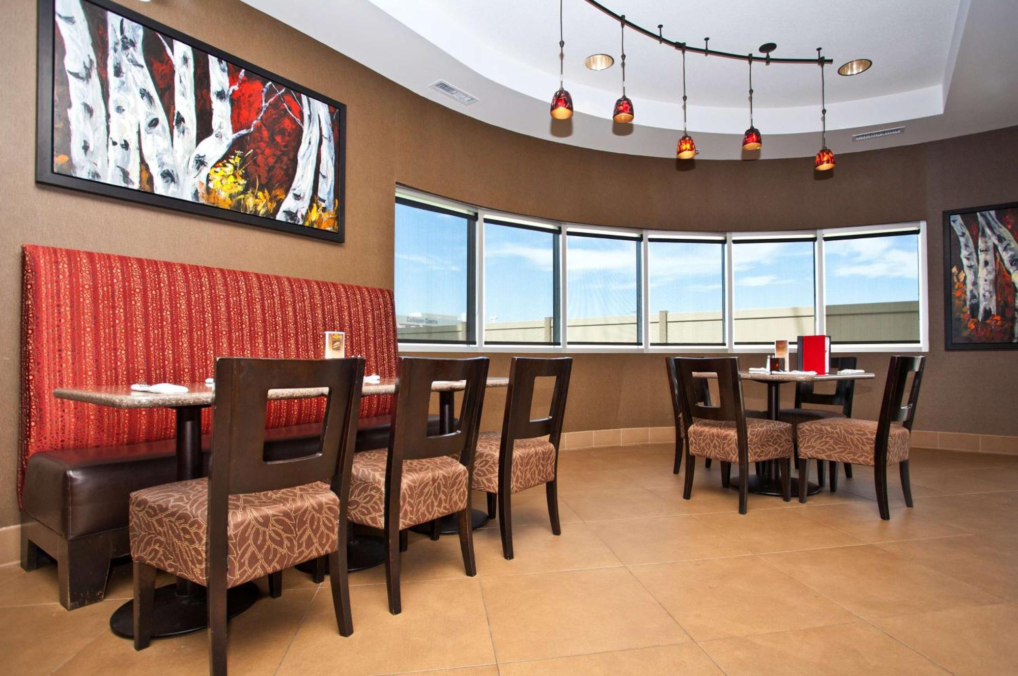 Best Western Premier Freeport Inn Calgary Airport Eksteriør billede